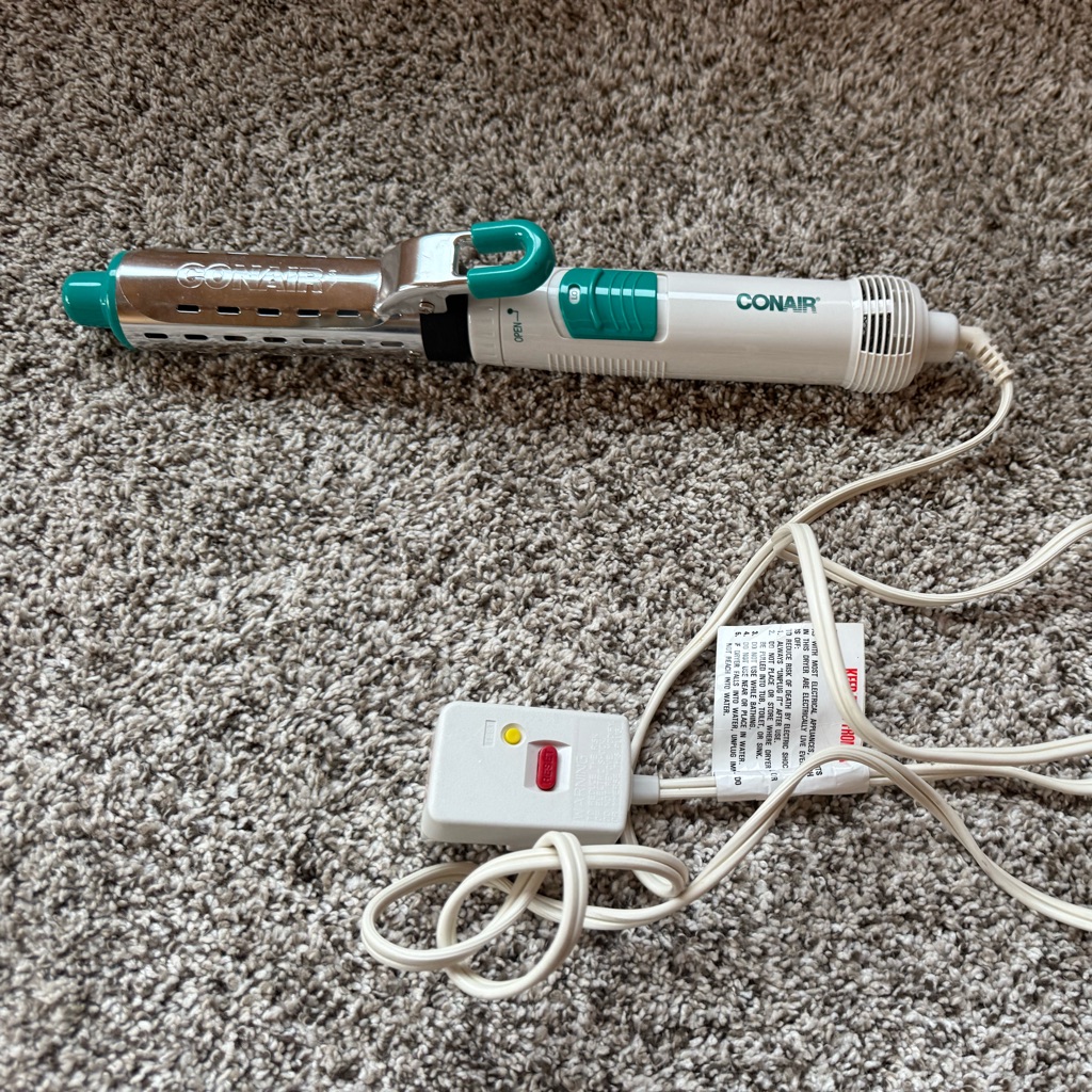 Conair White Hair Styling Tool